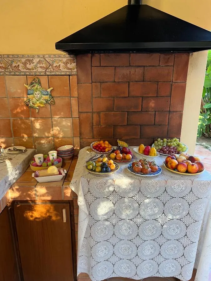 B&B Villa Maiolica San Leone 3*,