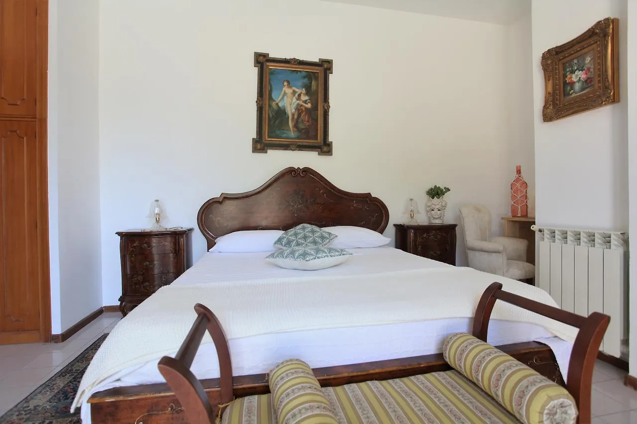 B&B Villa Maiolica San Leone 3*,