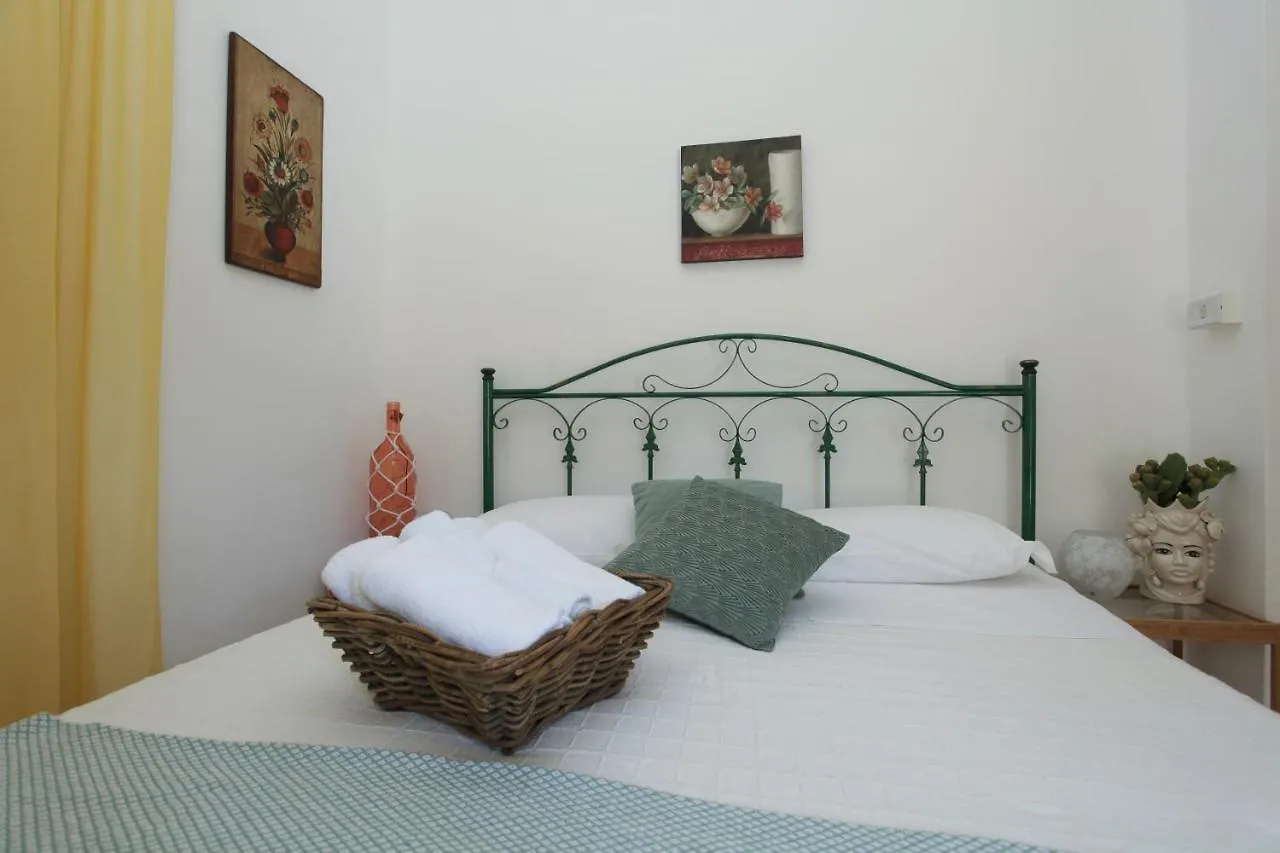 B&B Villa Maiolica San Leone Bed & Breakfast
