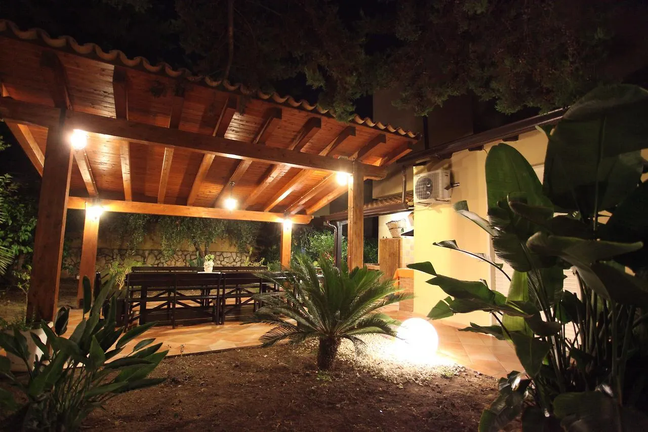 *** 住宿加早餐酒店 B&B Villa Maiolica 圣莱昂 意大利
